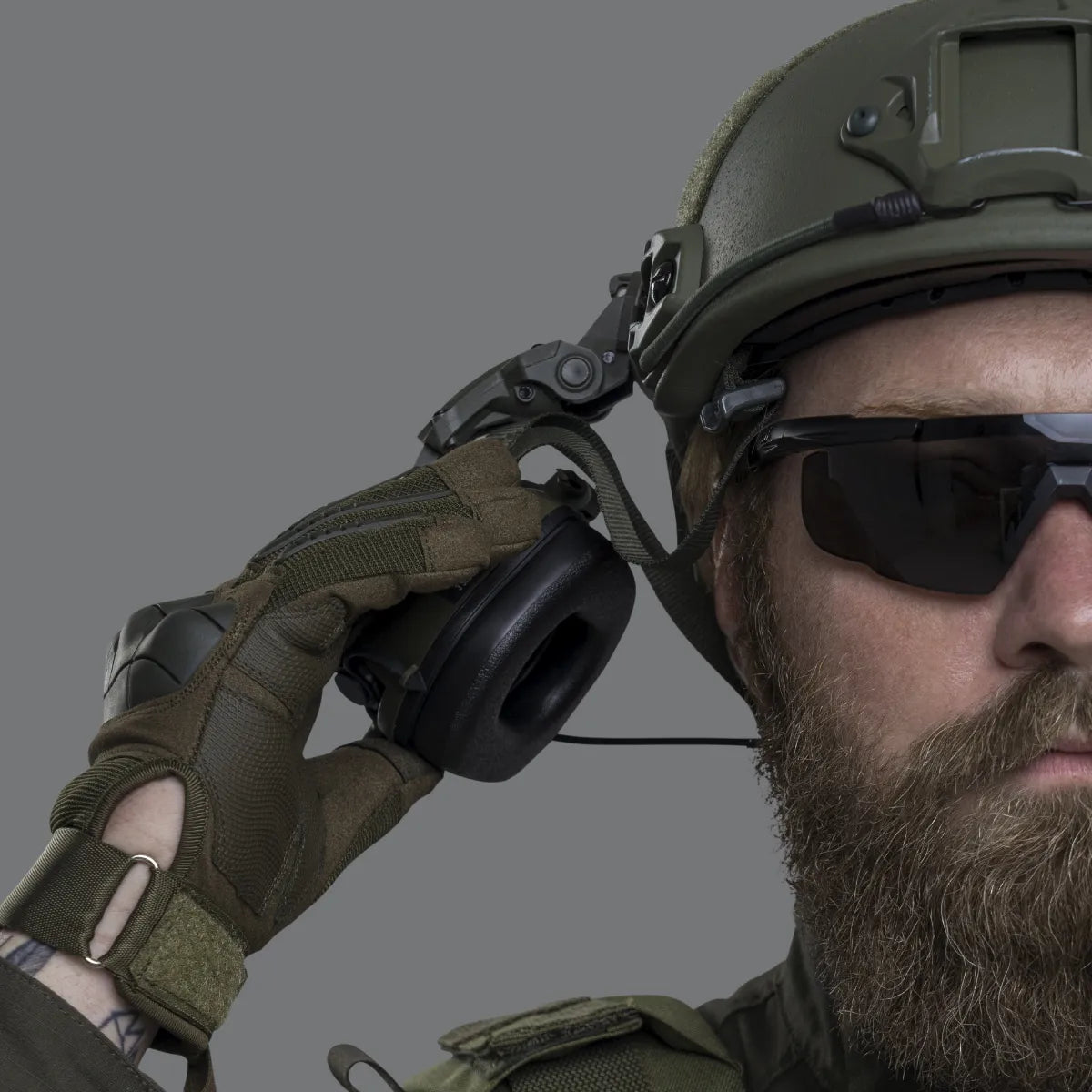 Earmor ARC Helmet Adapter Kit – Rail Mounts for M31/M32 (Foliage Green) - Blender Tactical