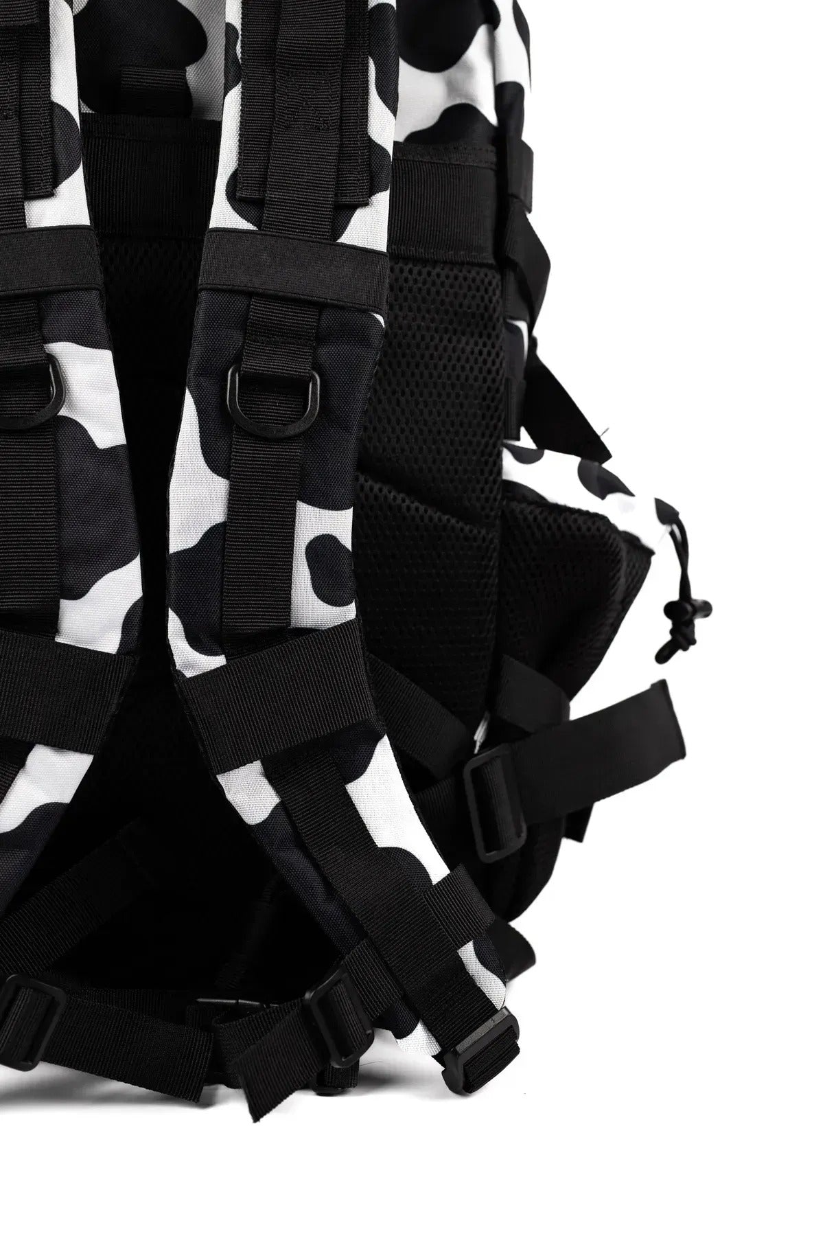 MAXGART Tactical Backpack 45L – Cow – Water-Resistant & Versatile