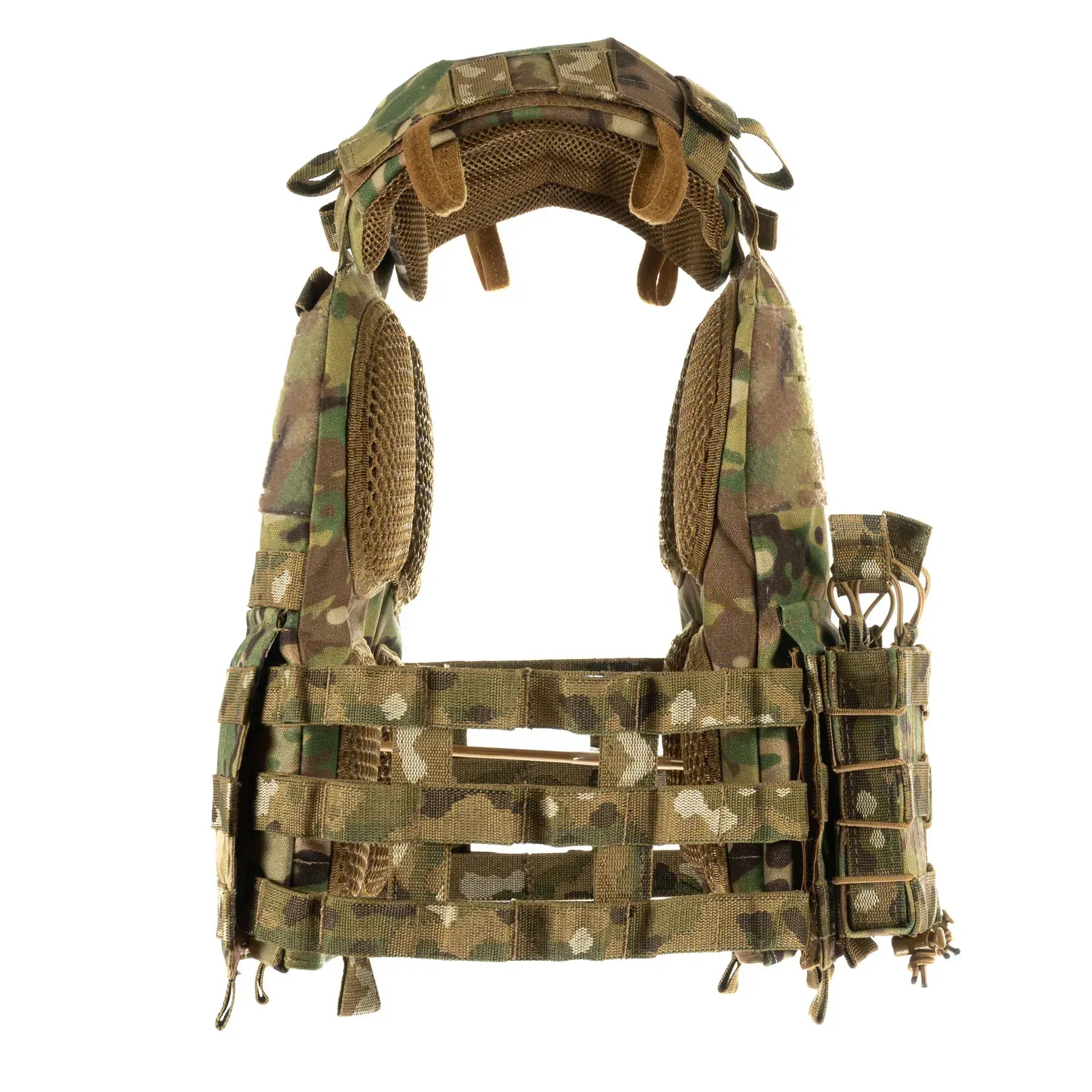 FamTac Plate Carrier M7 Lite – 3 Mag Pouches | Multicam - Blender Tactical