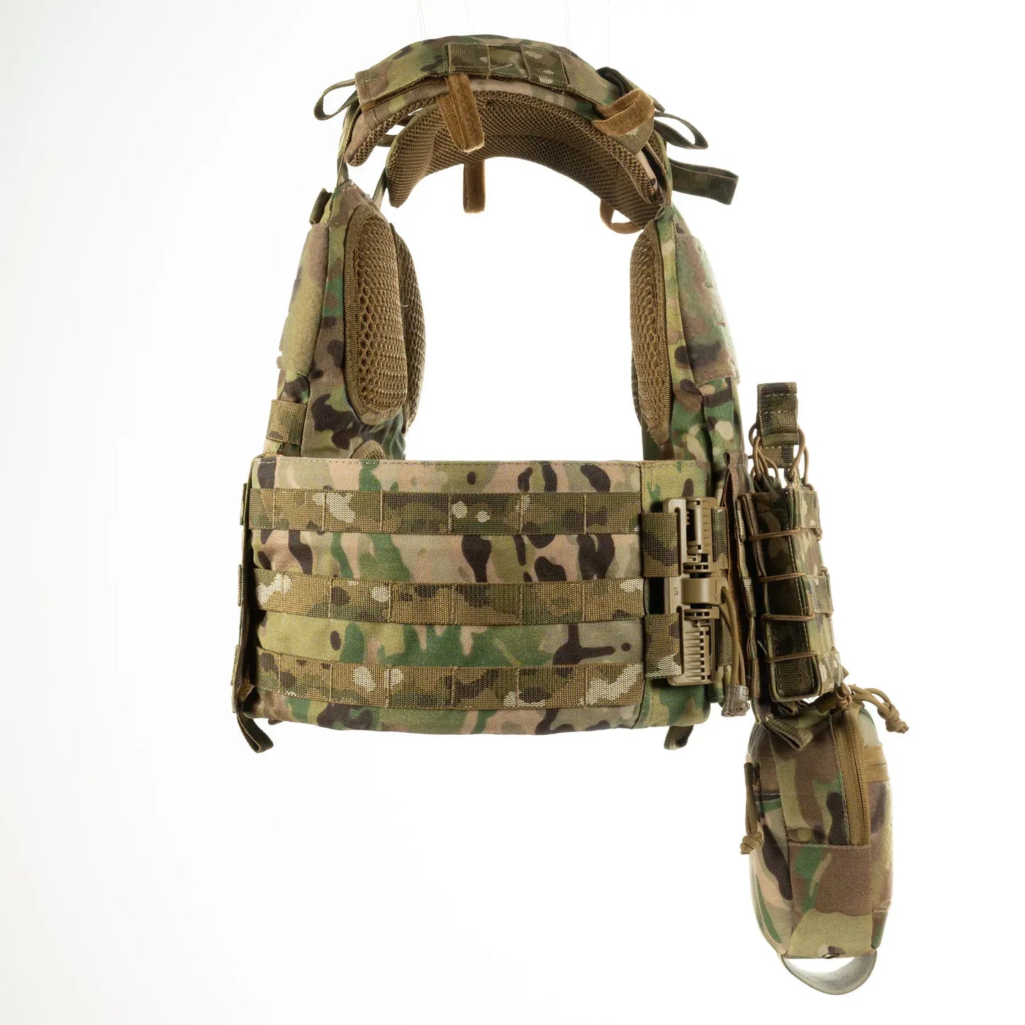 FamTac Plate Carrier M7 Lite – Side Armor 15×30 + 3 Mag Pouches + Utility | Multicam - Blender Tactical