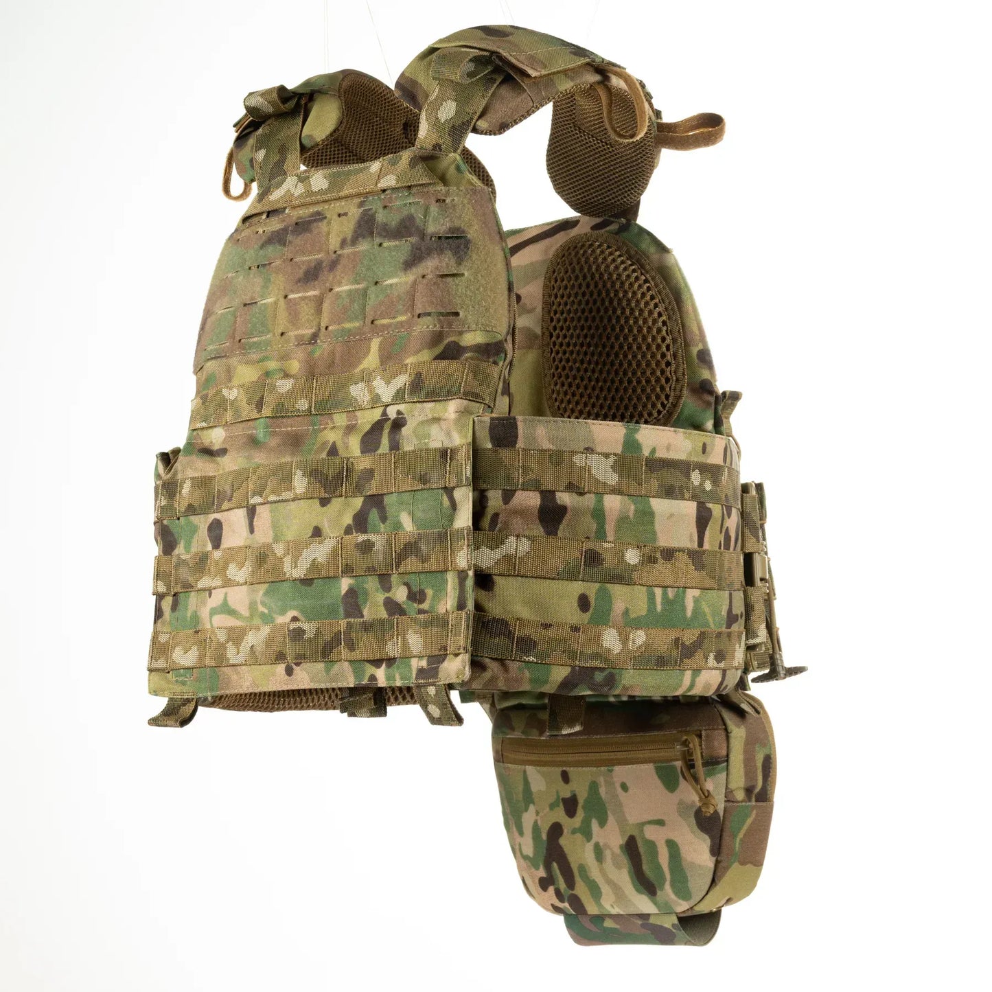 FamTac Plate Carrier M7 Lite – Side Armor 15×30 + 3 Mag Pouches + Utility | Multicam - Blender Tactical