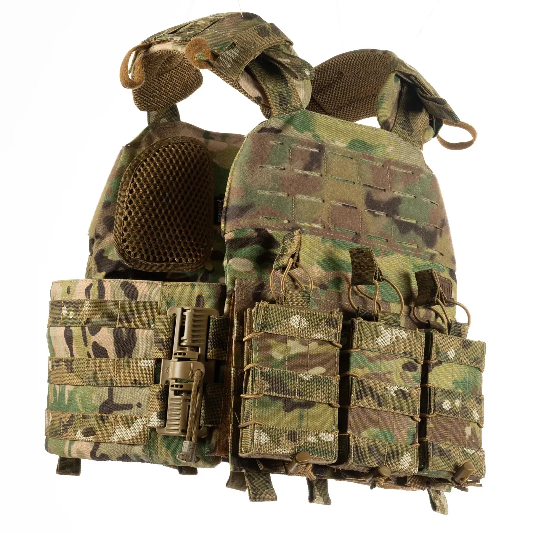 FamTac Plate Carrier M7 Lite – Side Armor 15×30 + 3 Mag Pouches | Multicam - Blender Tactical