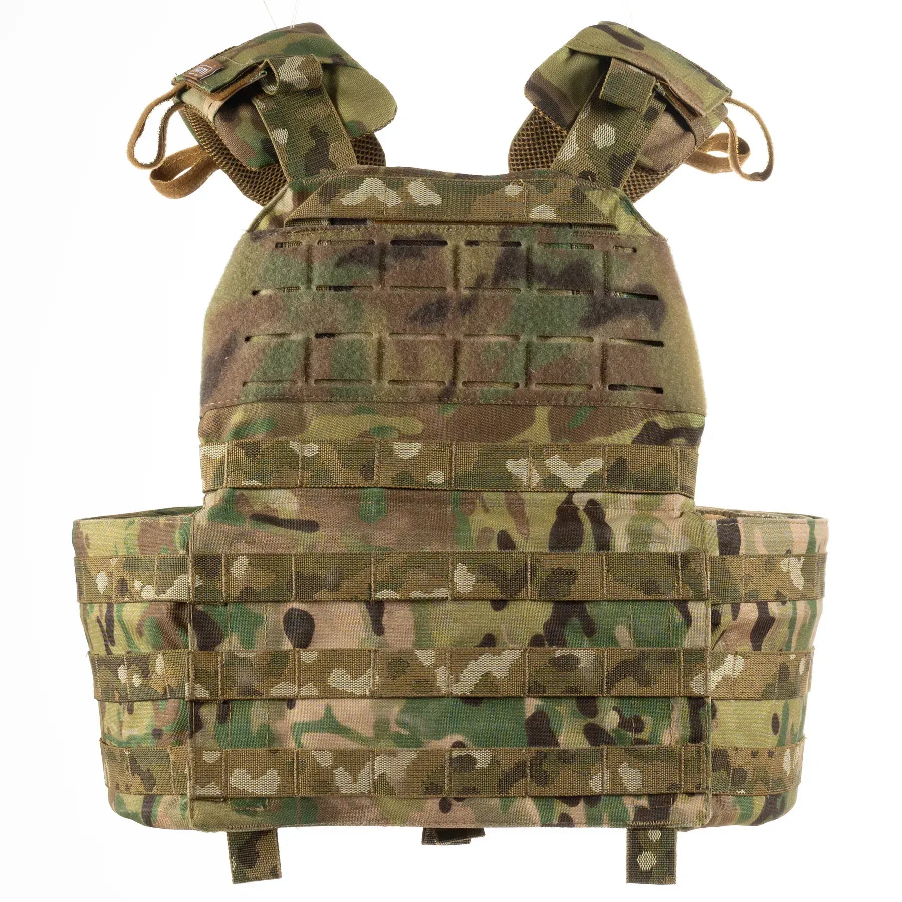 FamTac Plate Carrier M7 Lite – Side Armor 15×30 + 3 Mag Pouches | Multicam - Blender Tactical