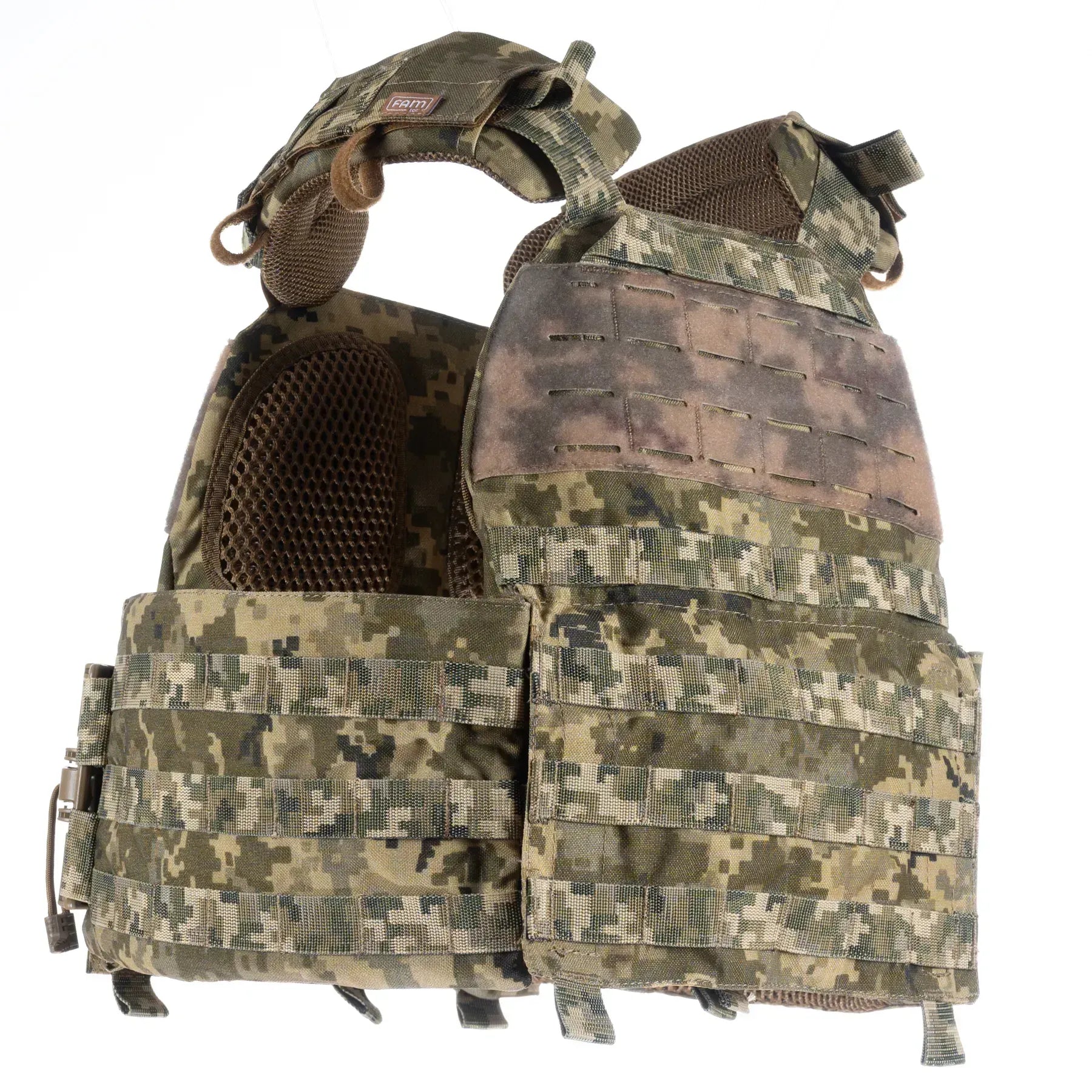 FamTac Plate Carrier M7 Lite – Soft Armor Side Panels | Ukrainian Pixel - Blender Tactical