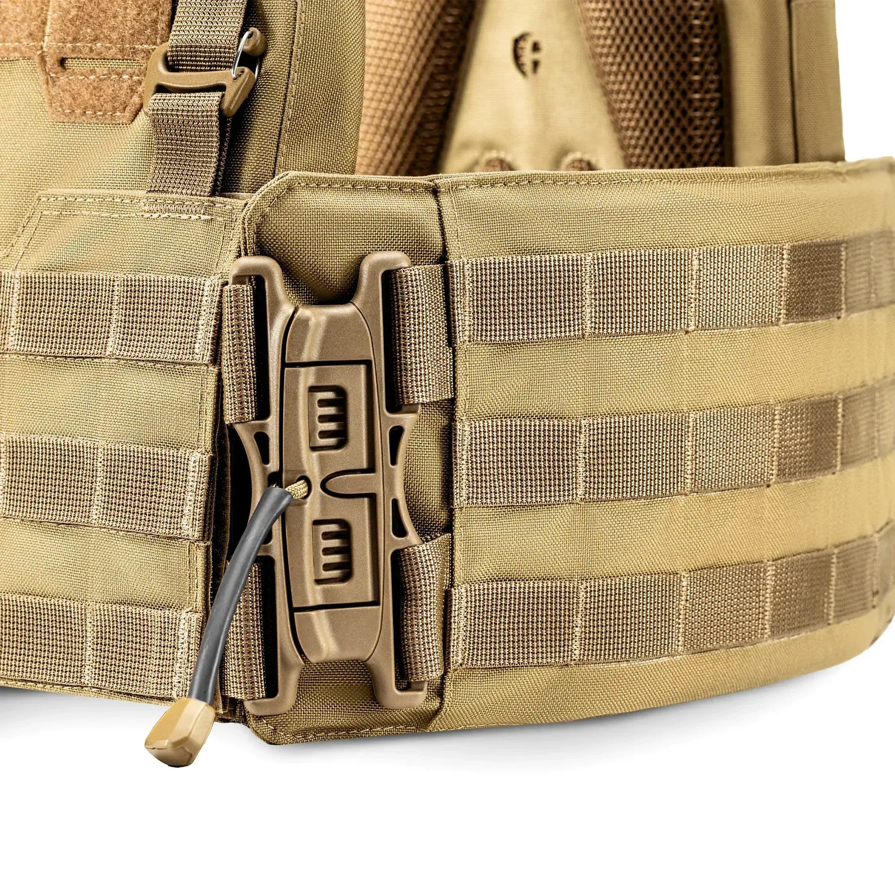 FamTac Plate Carrier M8 + MOLLE Panel | Coyote Tan - Blender Tactical