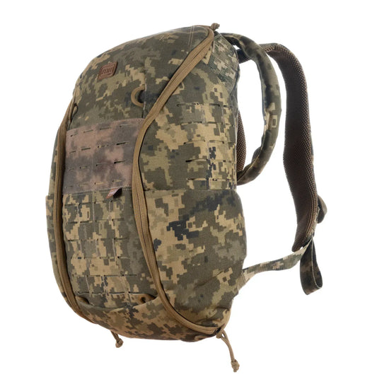 FamTac Tactical Backpack 15L – Shoulder Straps | Pixel Camo - Blender Tactical